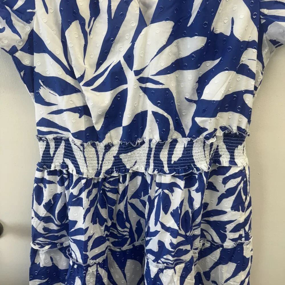 Chicos Flutter Sleeved Maxi Dress - Blue & White Vacation Dress - Chicos Size 3 - Picture 7 of 12